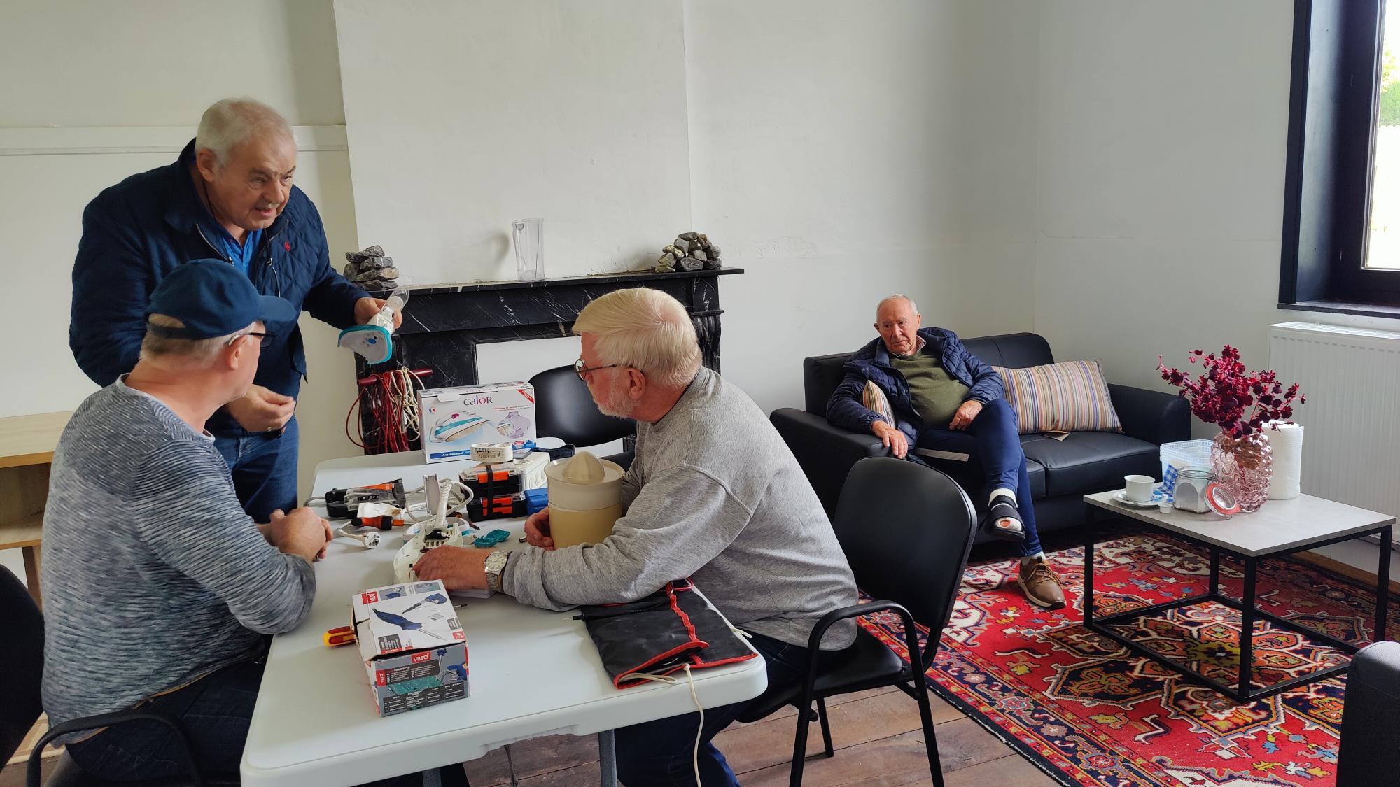 Repaircafé in plus-plek koninksem