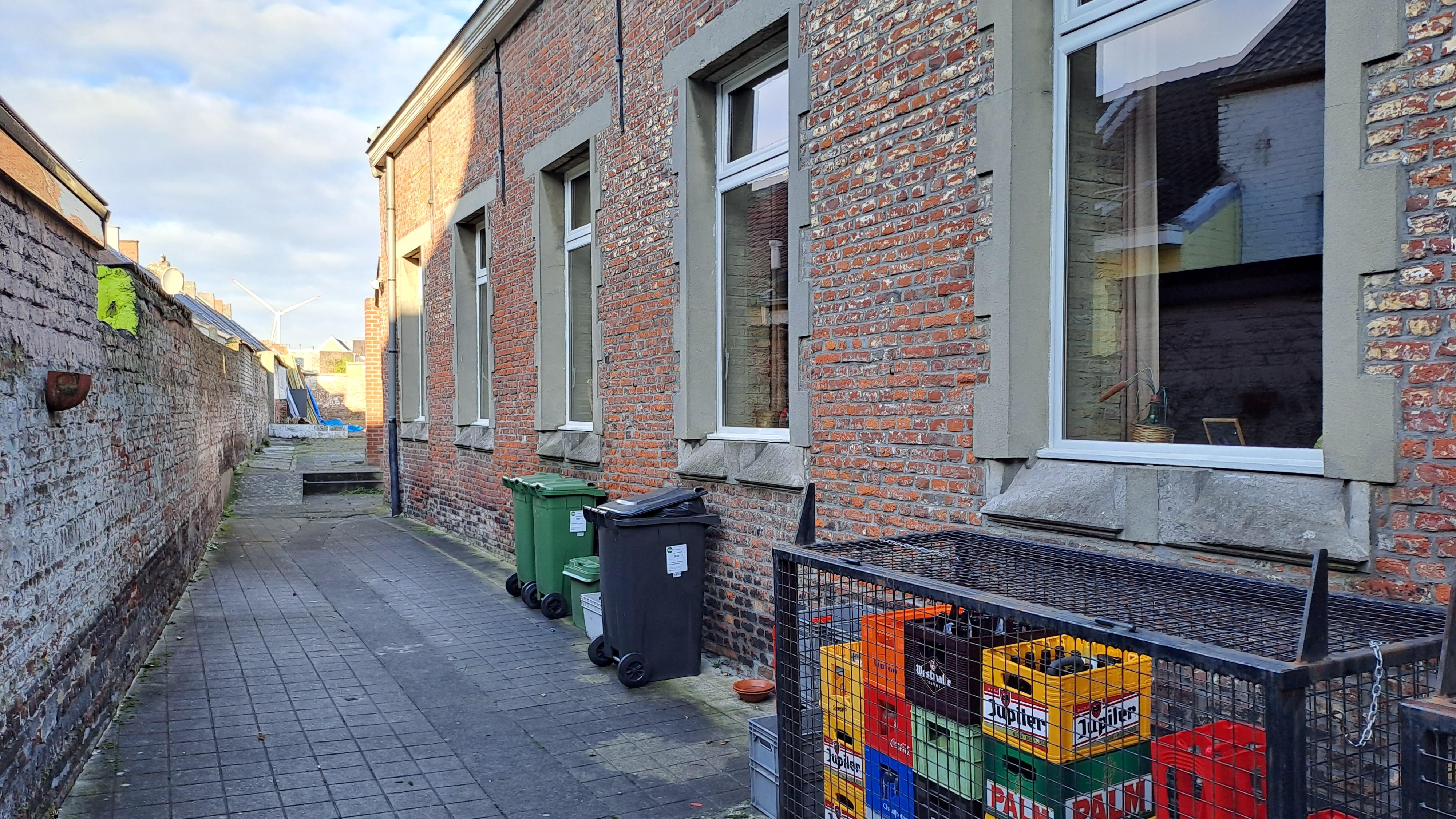 Dorpszaal groen kruiske achterkant